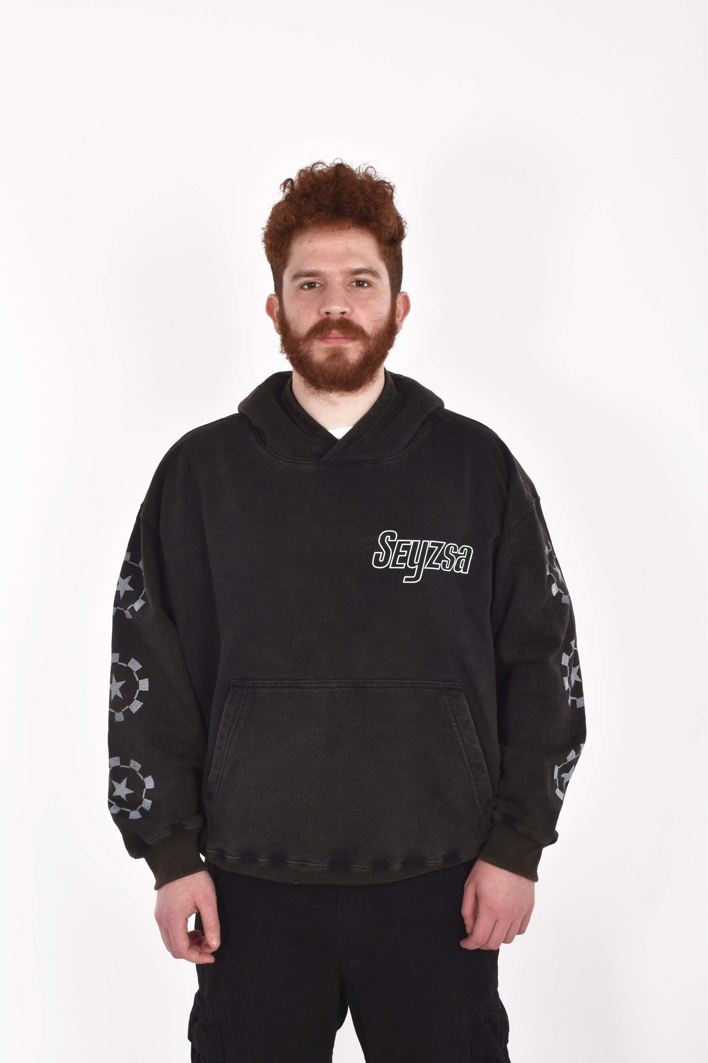 POLERON BLACK